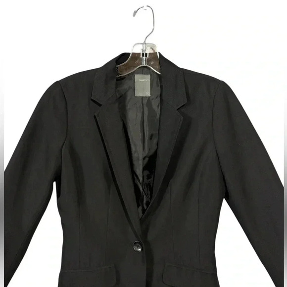 Smart Set, Classic  Single-Button Black Blazer, Size 0 - Picture 3 of 7